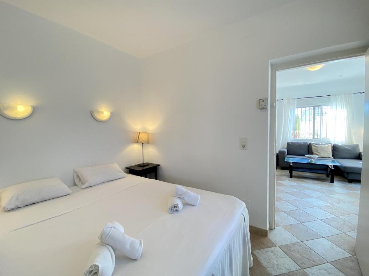 Villa Sandra Little Haven Apartment Nerja Dış mekan fotoğraf