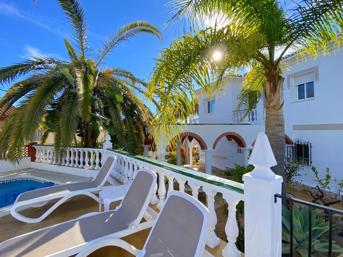 Villa Sandra Little Haven Apartment Nerja Dış mekan fotoğraf